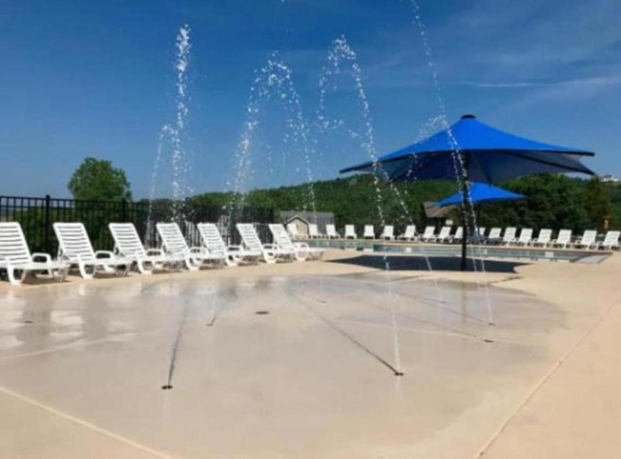 Premier Retreat With Hot Tub, Theater & Pool Table Villa Hollister Exterior photo